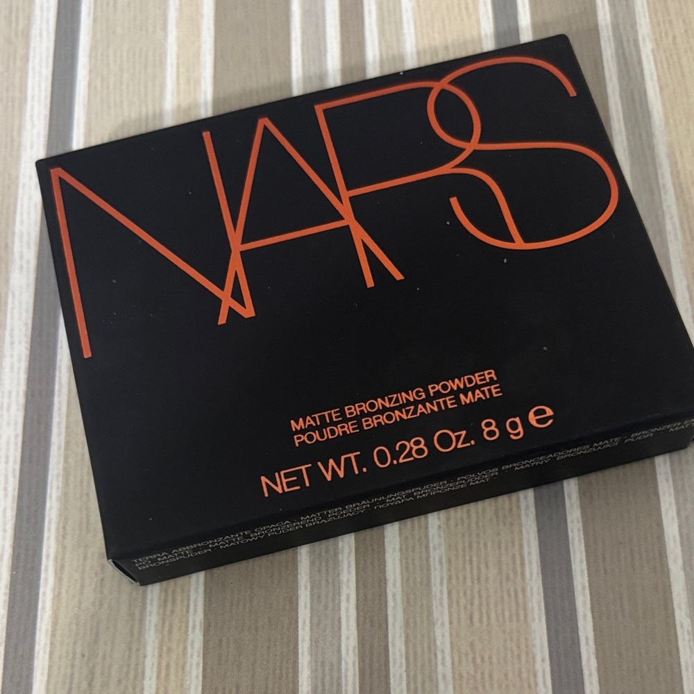 NARS Matte Bronzing Powder